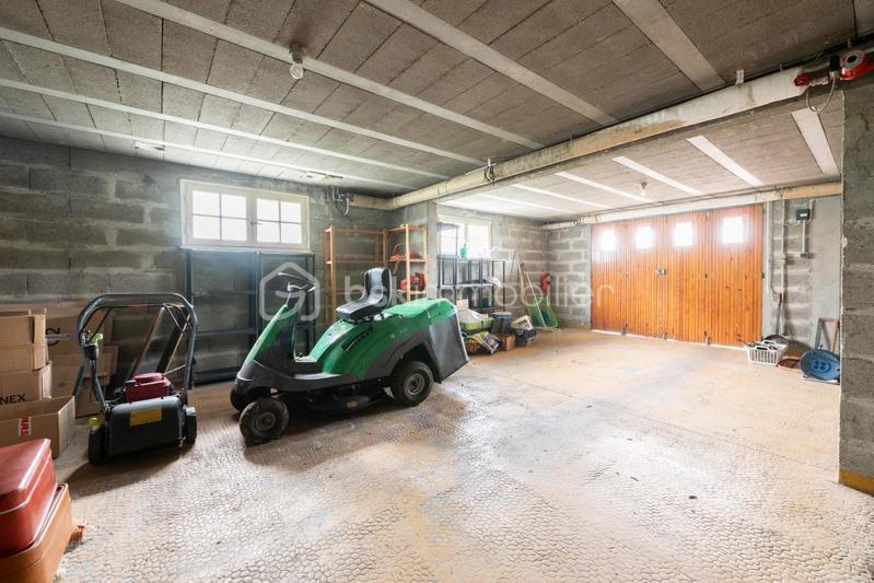 Maison - 175 m² - 8 pièces