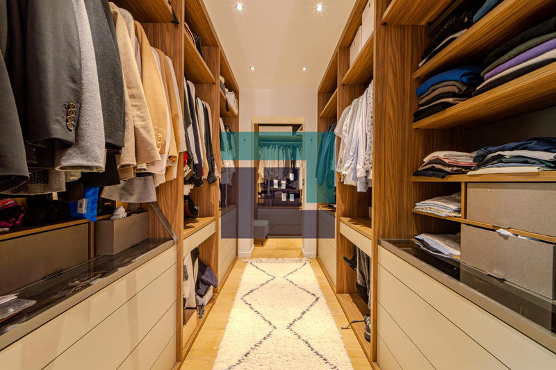 Villa - 420 m² - 7 pièces