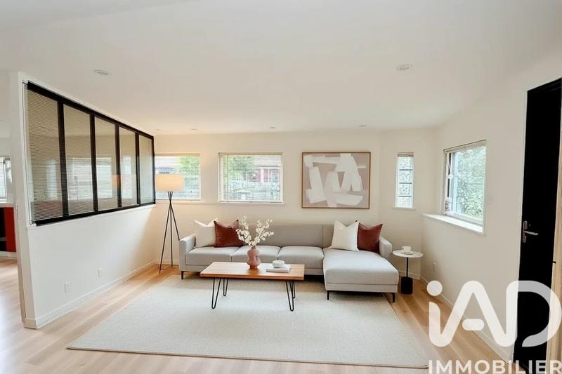 Maison - 152 m² - 9 pièces