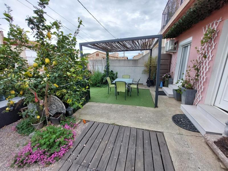 Maison - 94 m² - 5 pièces