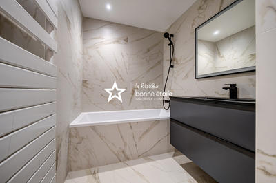 Appartement - 120 m² - 5 pièces