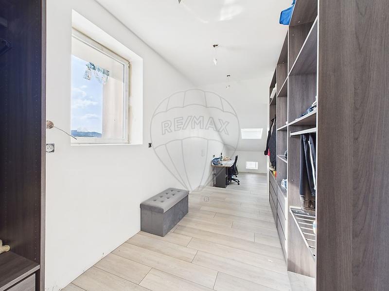 Immeuble - 203 m² - 6 pièces