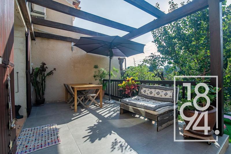 Maison - 121 m² - 5 pièces