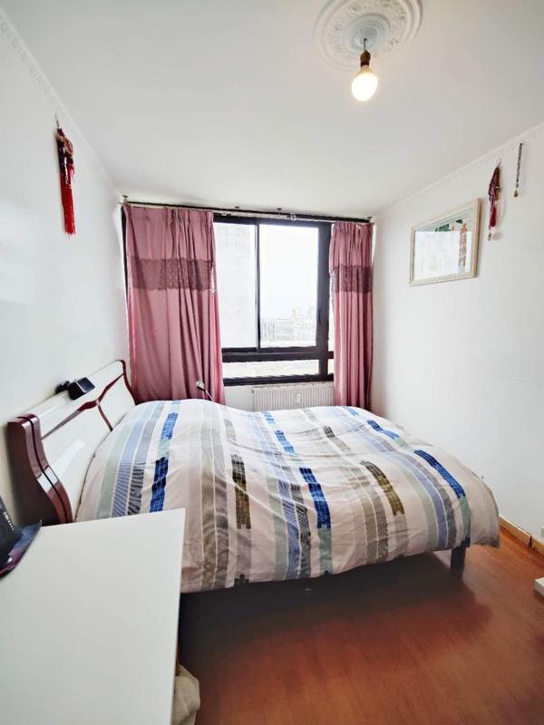 Appartement - 88 m² - 5 pièces