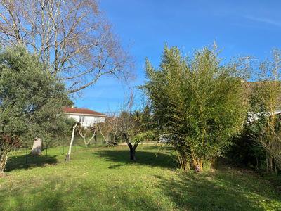 Terrain constructible - 500 m²