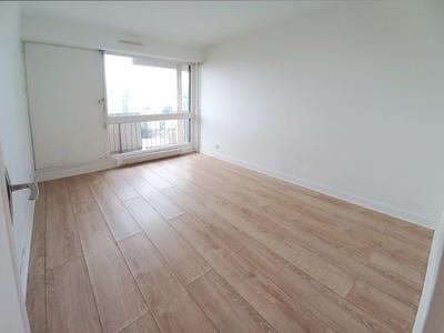 Appartement - 76 m² - 4 pièces