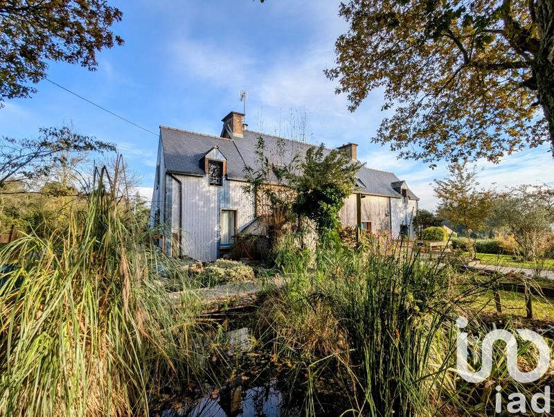 Maison - 214 m² - 7 pièces