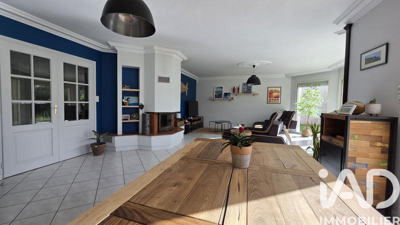 Maison - 192 m² - 8 pièces