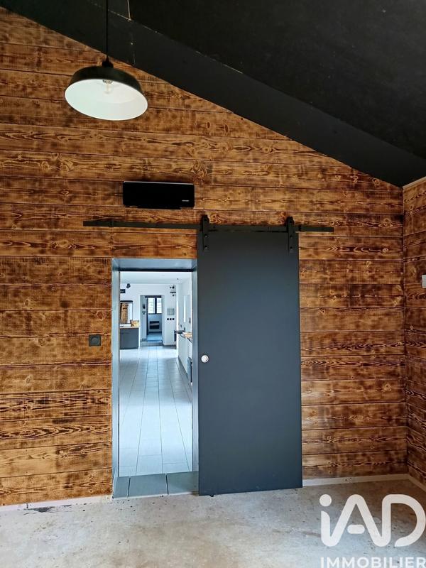 Maison - 167 m² - 8 pièces