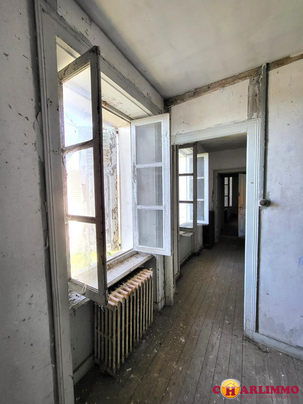 Maison traditionnelle - 78 m² - 5 pièces