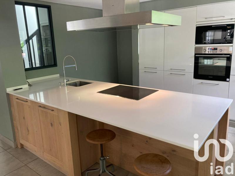 Maison - 152 m² - 5 pièces