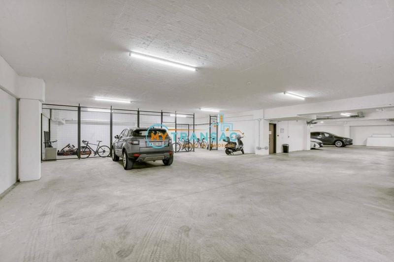 Local d'activités - 3 292 m²