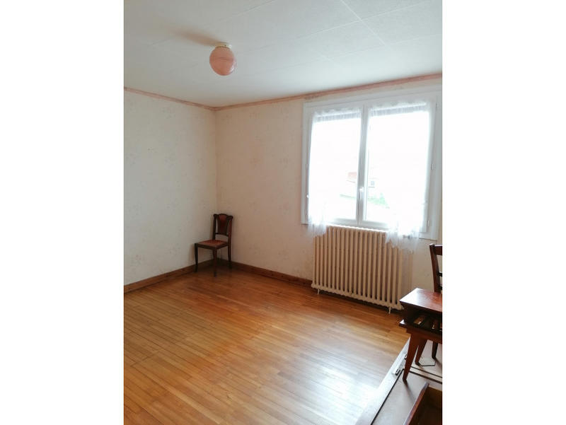 Maison - 115 m² - 8 pièces