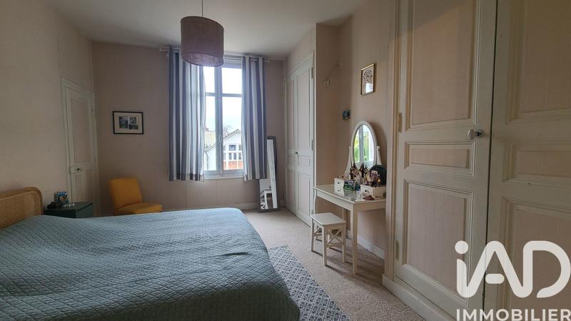 Maison de ville - 259 m² - 9 pièces