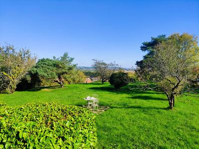 Maison - 139 m² - 7 pièces