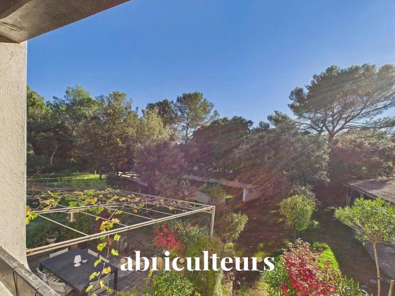 Maison ancienne - 252 m² - 8 pièces