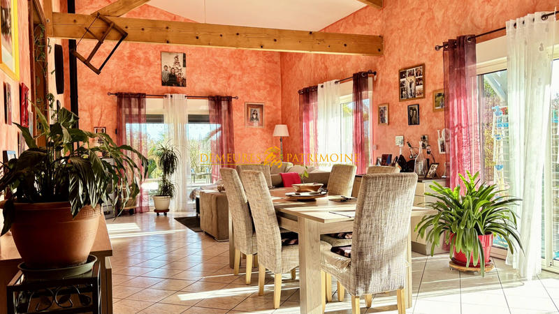 Maison - 146 m² - 5 pièces