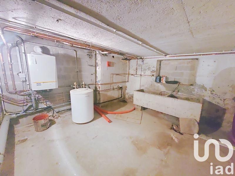 Maison - 204 m² - 7 pièces