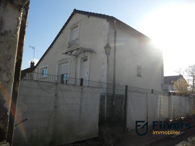 Maison - 89 m² - 4 pièces