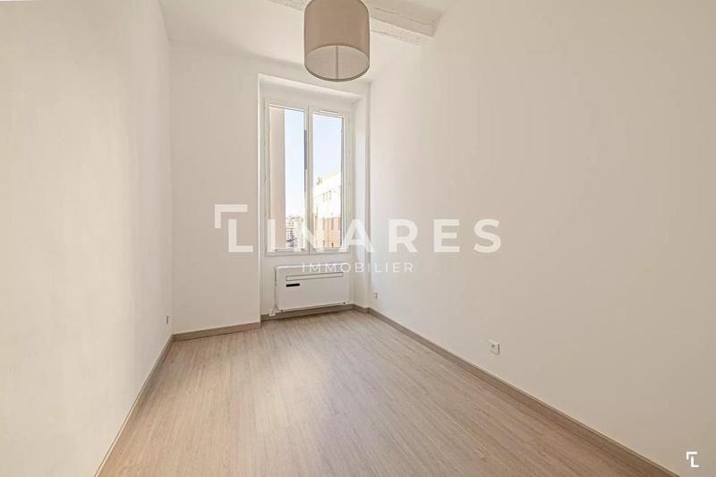 Appartement - 83 m² - 3 pièces