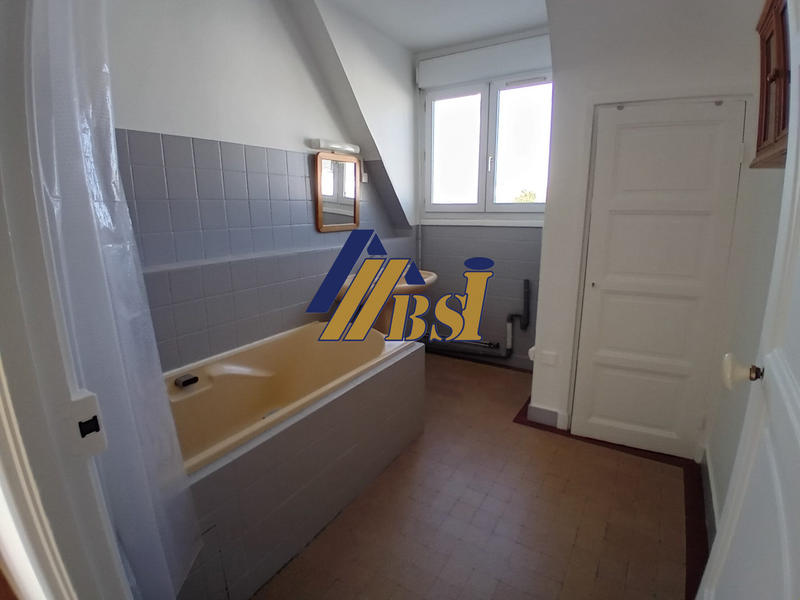 Appartement - 70 m² - 4 pièces