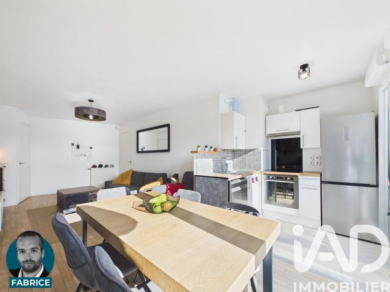 Appartement - 83 m² - 4 pièces