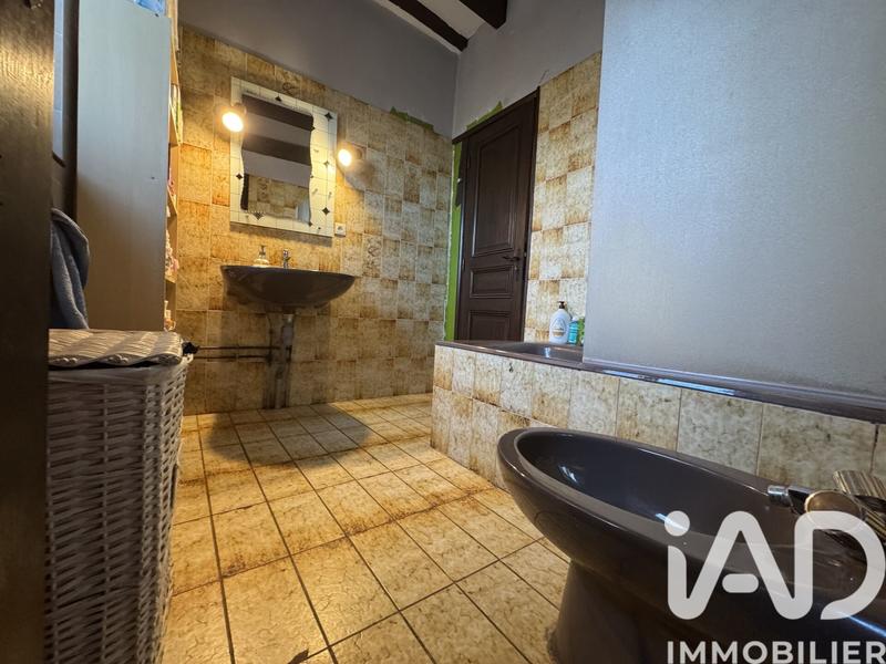 Maison - 159 m² - 5 pièces