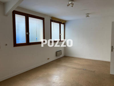 Local commercial - 77 m² - 3 pièces