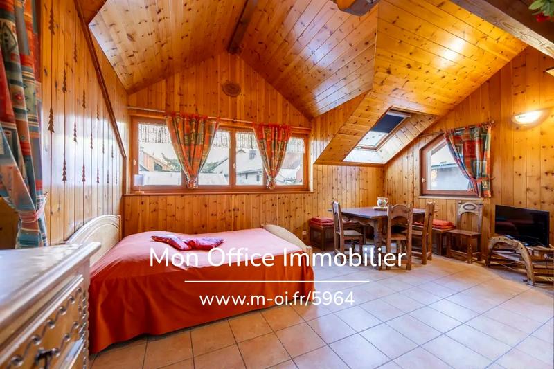 Maison - 122 m² - 7 pièces