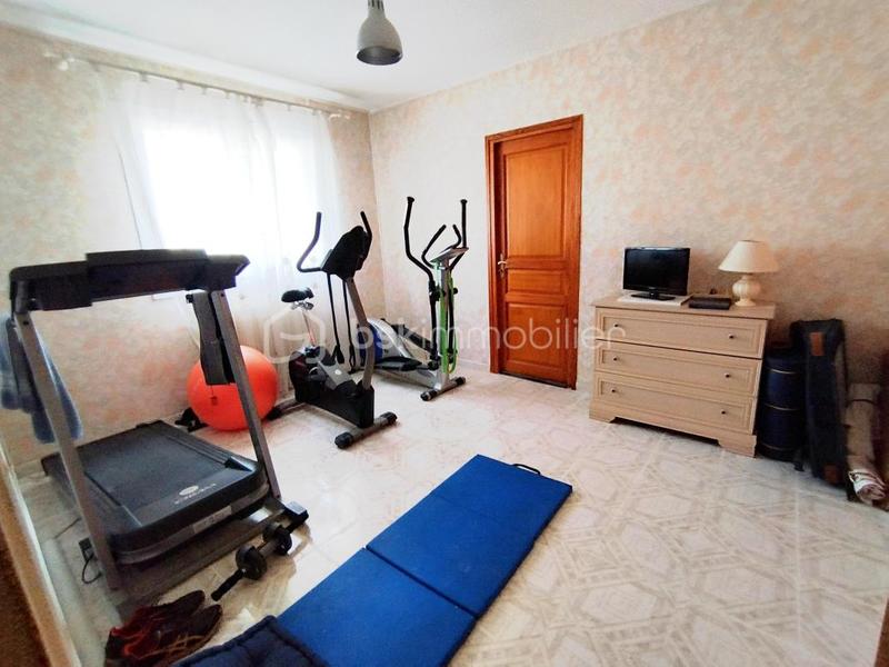 Villa - 255 m² - 9 pièces