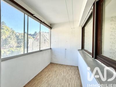 Appartement - 76 m² - 2 pièces