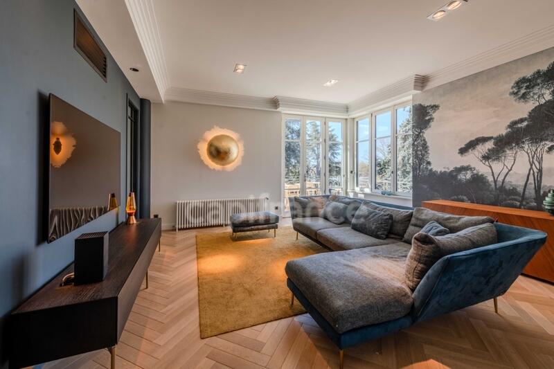 Maison bourgeoise - 290 m² - 6 pièces