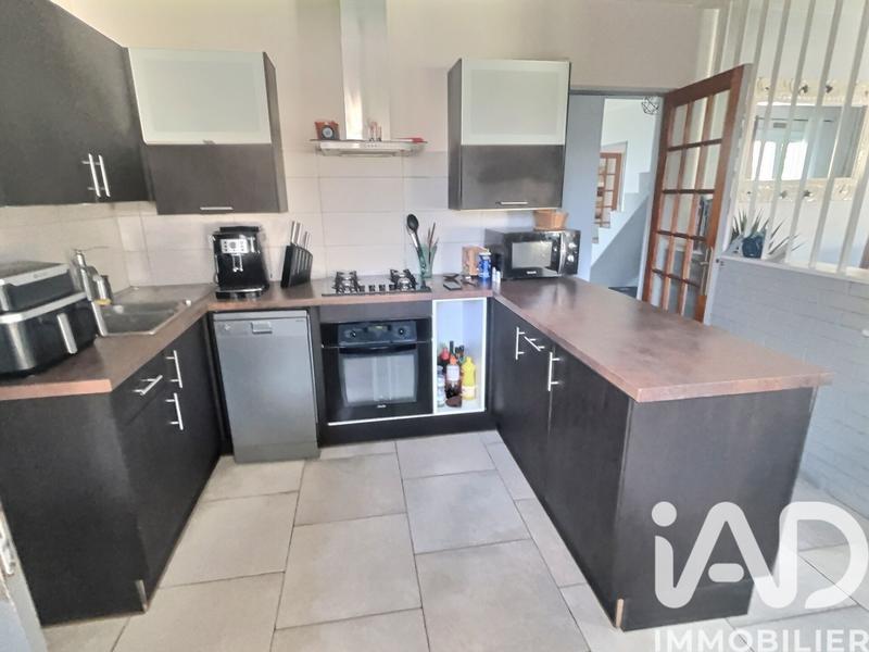 Maison - 96 m² - 6 pièces