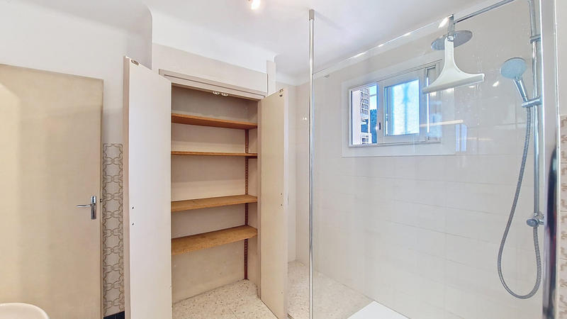 Maison traditionnelle - 95 m² - 5 pièces