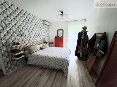 Appartement - 90 m² - 4 pièces