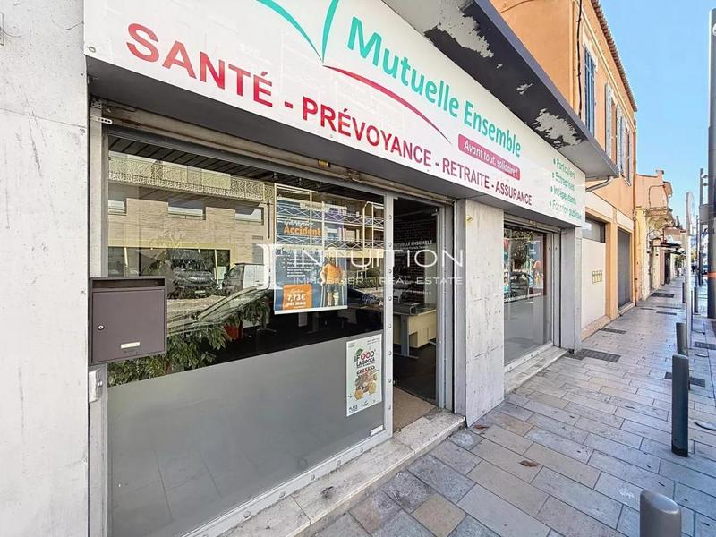 Local commercial - 34 m² - 3 pièces