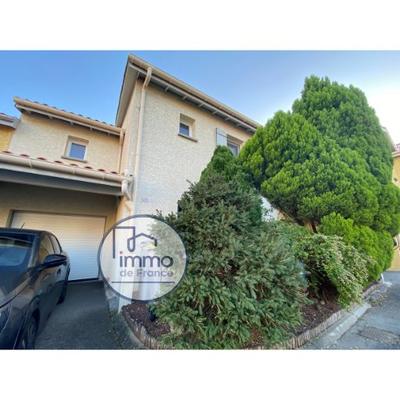 Maison - 117 m² - 5 pièces