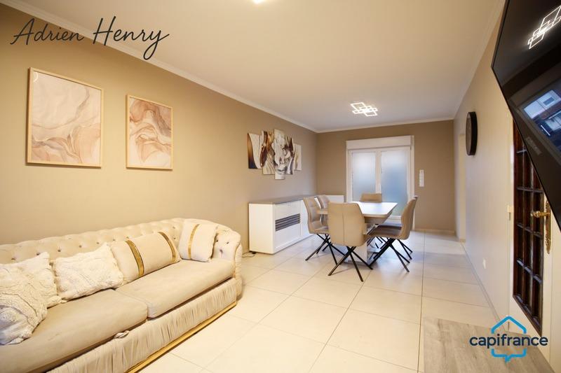 Maison - 89 m² - 5 pièces