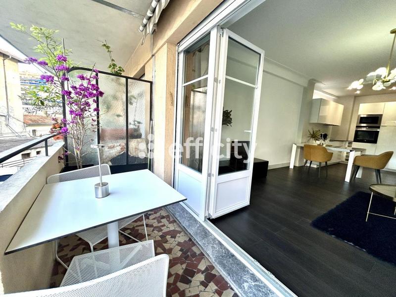 Appartement - 73 m² - 3 pièces