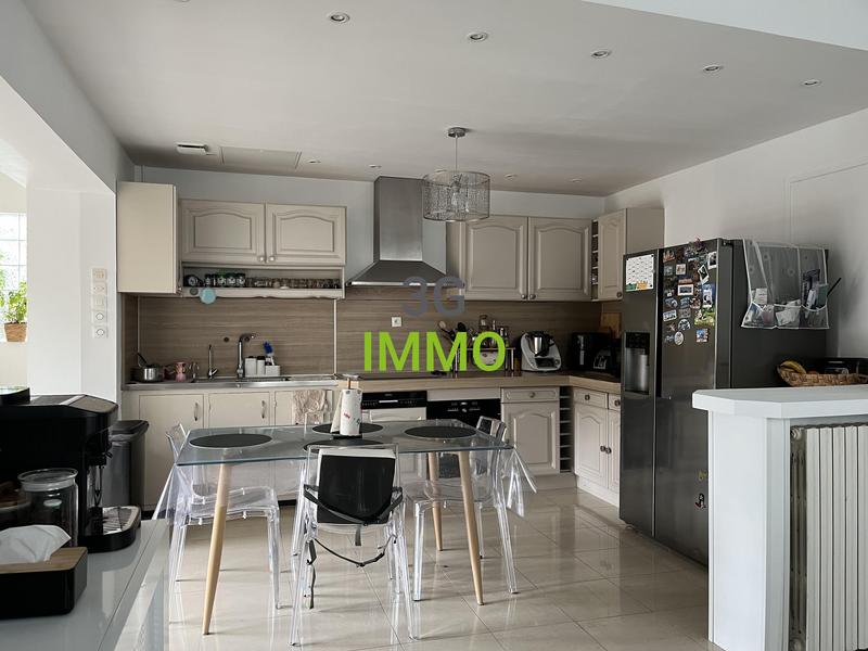 Maison en pierre - 174 m² - 7 pièces