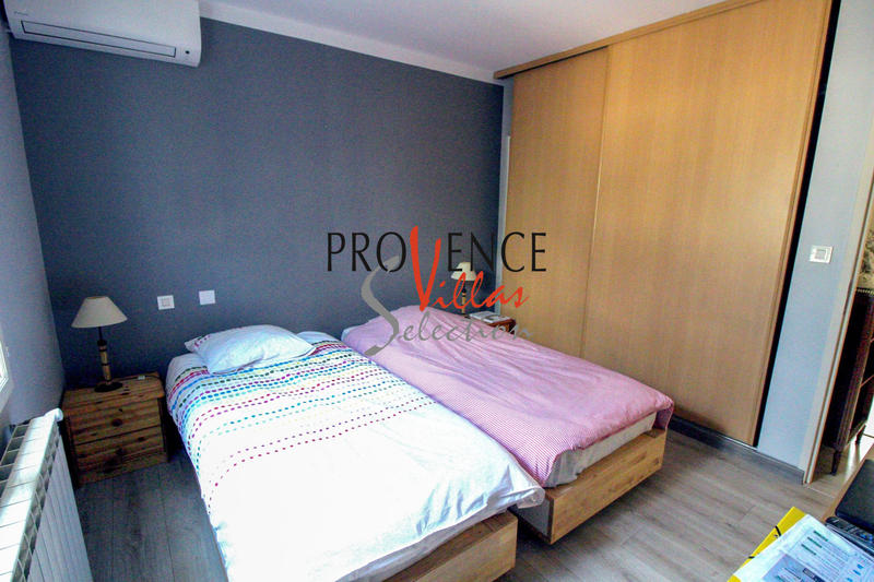 Maison - 93 m² - 5 pièces