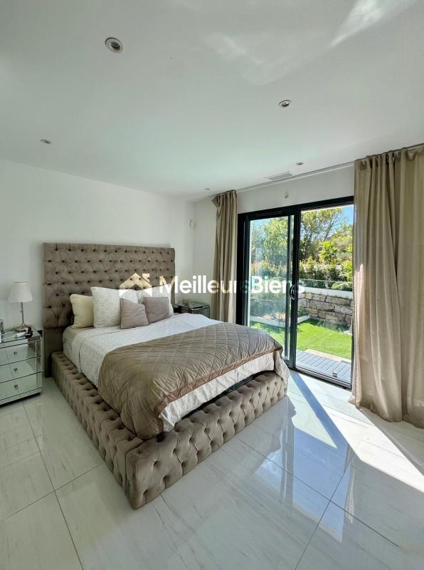 Villa - 130 m² - 5 pièces