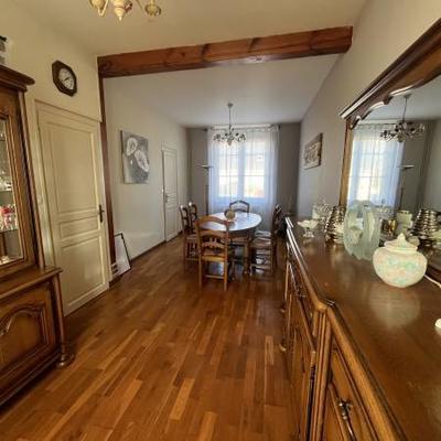 Maison - 107 m² - 6 pièces