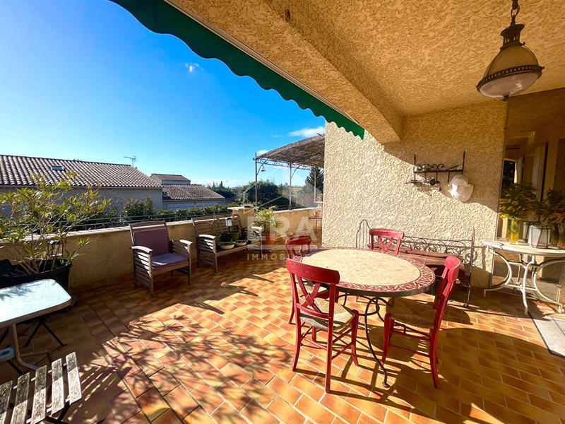 Maison - 185 m² - 7 pièces