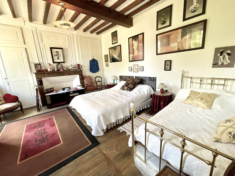 Maison - 206 m² - 8 pièces