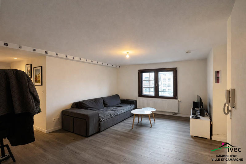 Appartement - 85 m² - 3 pièces