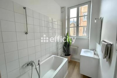 Appartement - 87 m² - 4 pièces