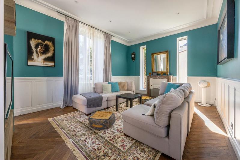 Maison bourgeoise - 260 m² - 10 pièces