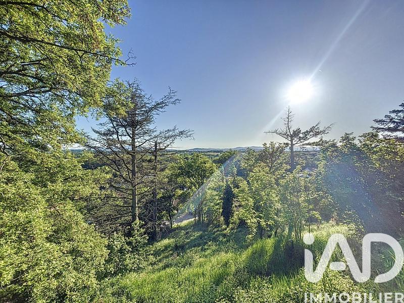 Maison - 282 m² - 8 pièces