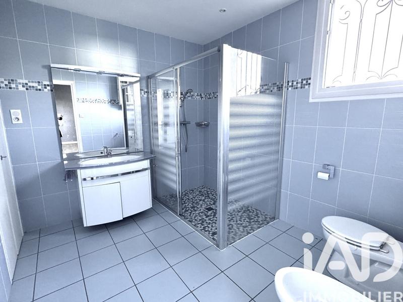 Maison - 316 m² - 8 pièces